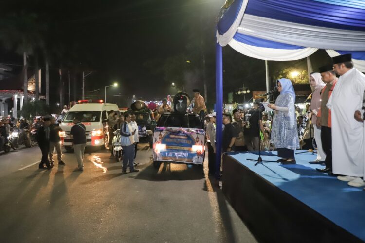 Wali Kota bersama Forkopimda Plus Pematangsiantar Lepas Pawai Takbir Keliling Malam Idul Fitri