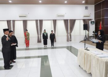 dr Susanti Dewayani Melantik Junaedi Sitanggang sebagai Pj Sekda Kota Pematangsiantar