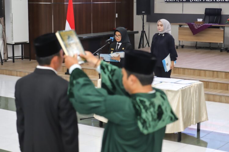 dr Susanti Dewayani Bangga Kepala MAN Pematangsiantar Masuk Kategori 10 Besar Kinerja Terbaik di Sumut