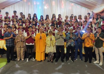 Wali Kota Pematangsiantar Menghadiri Perayaan Tri Suci Waisak 2568 BE/2024 di Vihara Samiddha Bhagya