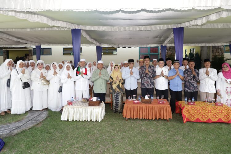 Susanti Dewayani Menghadiri Acara Temu Pisah Jamaah Haji KBIHU Bathnul Wadi