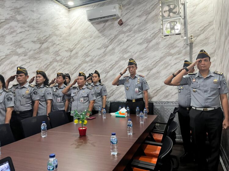 Menuju Era Baru bersama Menkumham Baru, Jajaran Lapas Pematangsiantar Turut dalam Apel Pagi Bersama