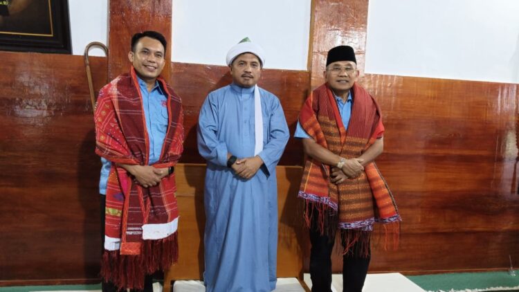 Tuang Guru Batak Sabban Rajagukguk Doakan Anton – Benny Menang Pemilukada Simalungun