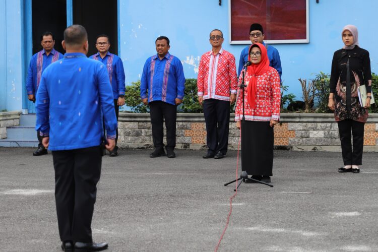 Wali Kota Pematangsiantar Memimpin Apel Gabungan Pegawai Perumda Tirta Uli