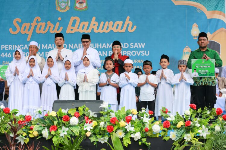 Pjs Wali Kota Pematangsiantar Menghadiri Safari Dakwah pada Peringatan Maulid Nabi Muhammad SAW 1446 H