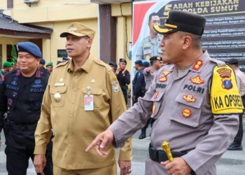 Pjs Wali Kota Pematangsiantar Mengikuti Apel Gelar Pasukan Operasi Zebra Toba 2024