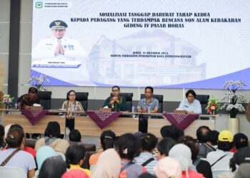 Pjs Wali Kota Pematangsiantar Menghadiri Silaturahmi dan Sosialisasi Tanggap Darurat Tahap II kepada Pedagang Korban Kebakaran Pasar Horas