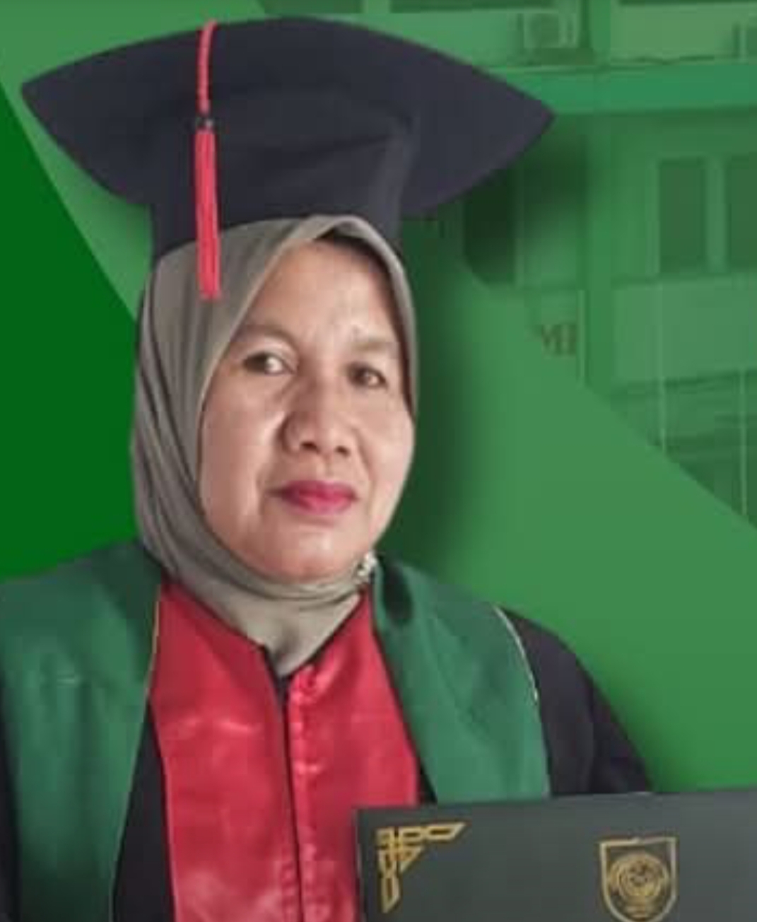 Ernawati SAg : “secara juknis, Budi Suemdi wajib mengajar walaupun jabatannya Plt Kamad”