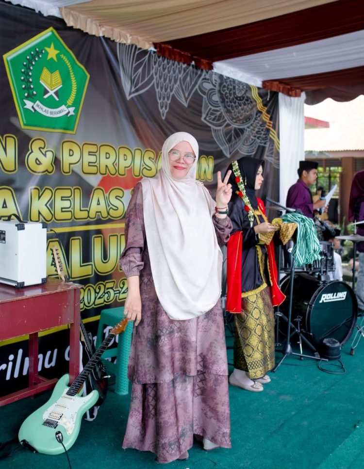 Kutipan Uang Perpisahan Dikoordinir Wali Kelas, Plt Kepala MAN Simalungun “Paksa” Siswa Tandatangan Surat Pernyataan