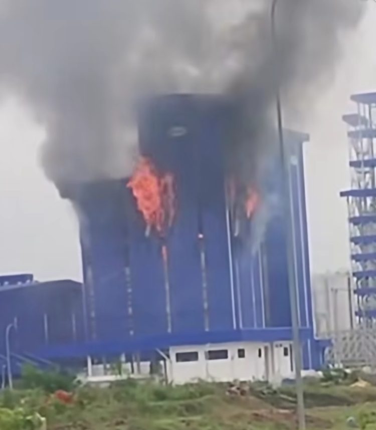 Kebakaran Pabrik Sabun di KEK Sei Mangke Simalungun, 3 Tewas