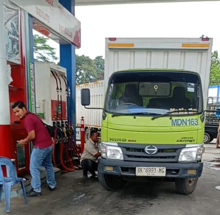 Monopoli Penjualan Solar Subsidi, SPBU Kok Tong Izinkan Karyawan Indomaret Gunakan Nozzle Pengisian Solar