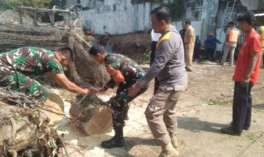 Kerja Bakti Anggota Koramil 06-05/Bogor Utara Bersama Pemkot Bogor, Upaya Peduli Lingkungan