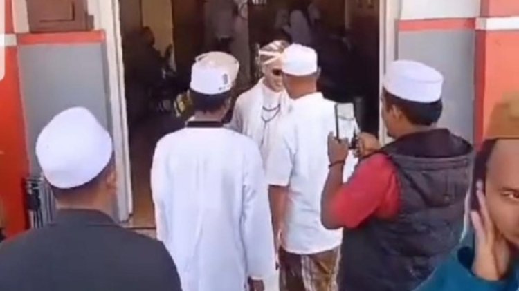 Kiai Fahim Mawardi Bebas Bersyarat, Hanya Dibui Setahun Dari Vonis 8 Tahun