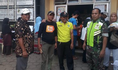Berikan Rasa Aman Babinsa Koramil 06-04/Bogor Barat Dampingi Penyaluran Bantuan Beras