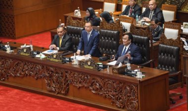 Revisi UU Pilkada Batal Disahkan DPR, Tetap Pakai Putusan MK
