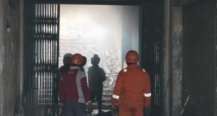Kebakaran Pasar Kutoarjo Padam Usai 6 Jam Disemprot Damkar