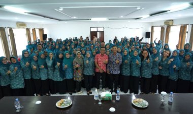 Pj Wali Kota Bogor Beri Arahan di Pertemuan Rutin Tim Penggerak PKK