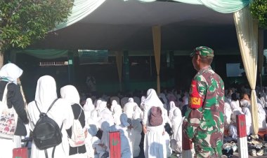 Babinsa Koramil 06-01/Bogor Tengah Amankan Jalanya Pawai Dalam Rangka Maulid Nabi Muhammad Saw