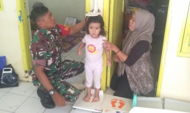 Babinsa Koramil 06-05/Bogor Utara Lakukan Pendampingan Layanan Posyandu