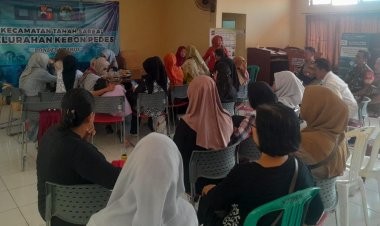 Babinsa Koramil 06-05/Bogor Utara monitoring kegiatan pemeriksaan kesehatan calon Anggota KPPS