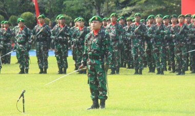Babinsa Koramil 06-01/Bogor Tengah Laksanakan Pengamanan Upacara HUT TNI ke 79 Tahun 2024