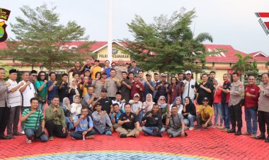 Polres Pesawaran Ngopi Bareng Dengan Insan Media Dalam Rangka Cooling System