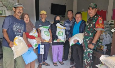 Babinsa Koramil 06-05/Bogor Utara Monitoring Penyaluran Beras dari Badan Pangan Nasional