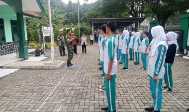 Babinsa Koramil 06-06/Tanah Sareal Berikan Materi Wawasan Kebangsaan Bagi Siswa SMA 2 Bogor