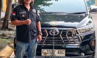 Wartawan Berita Tetap Teguh Jalani Tugas di Tengah Cuaca Ekstrem