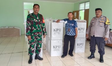 Babinsa Koramil 06-02/Bogor Selatan Kawal dan Amankan Kotak Suara Pilkada Serentak