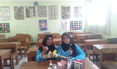 Guru Hebat, Indonesia Kuat: Hari Guru Nasional Diperingati Meriah di SDN 03 Negeri Palabuhanratu