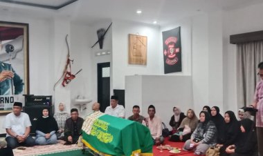 Kabar Duka Keluarga Rudy Susmanto, Ibu Tasmiasih Binti Yasmin Berpulang ke Rahmatullah