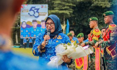 Terima SK Purna Bakti, Sekda Pamit Usai 37 Tahun Mengabdi