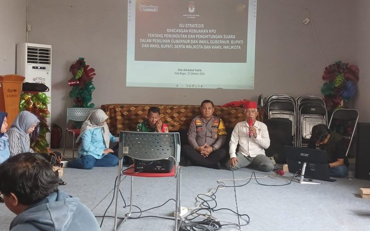 Babinsa Koramil 06-06/Tanah Sareal  Hadiri Bimtek Anggota KPPS Pilkada Tahun 2024