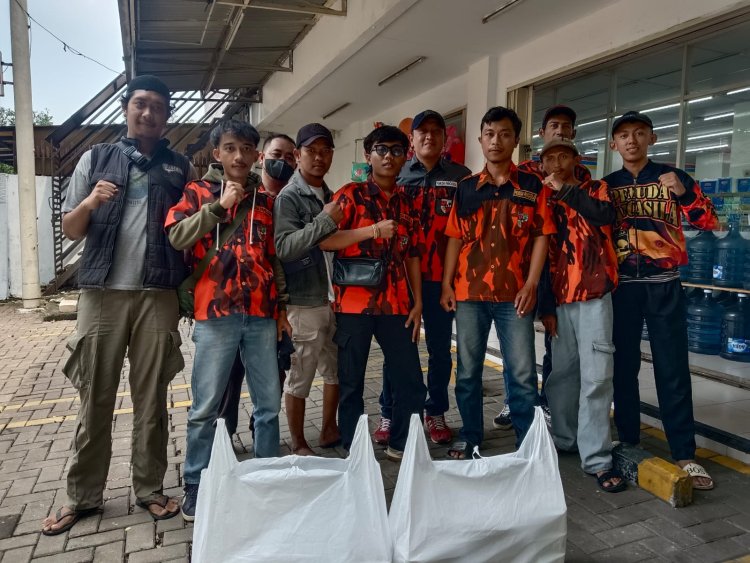 Jumat Berkah Pemuda Pancasila Ranting Batu Tulis PAC Bogor Selatan