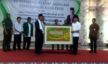 Kunjungan Kerja Jenderal TNI Abdurahman di Pondok Modern Assalam Putri Kab Aukabumi