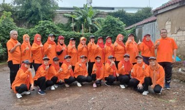 Kegiatan Senam Pagi Bersama Ibu-Ibu RT 004 RW 004 Bogor Timur