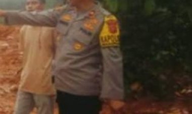 Polsek Parung Panjang Pasang Spanduk Larangan Kegiatan Galian C Ilegal di Desa Gorowong