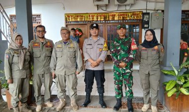 Babinsa Koramil 2204/Cikidang Laksanakan Pengamanan Natal di Gereja HKBP  Bangun Sinergitas TNI-Polri