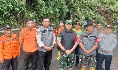Gercep Dandim 0622/Kab Sukabumi Tinjau lokasi Longsor di Desa Loji