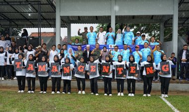 Pj Wali Kota Ajak Masyarakat Rawat dan Jaga Taman Genteng