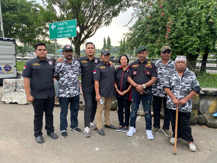 Ormas PETIR Bogor Raya Gelar Aksi Sosial untuk Korban Bencana Erupsi Gunung di Lewotobi, NTT