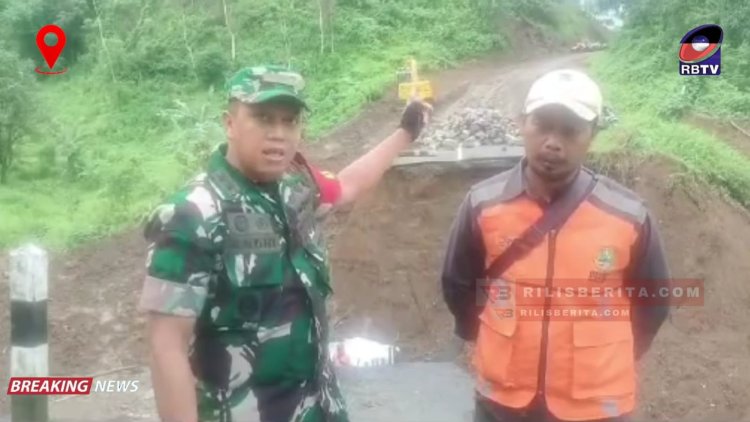 Dandim 0622/Kabupaten Sukabumi Tinjau Pengerjaan Jembatan di Desa Sangga Wayang