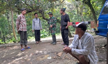 Kegiatan Komunikasi Sosial Koramil 2207/Jampangtengah Bersama Masyarakat di Desa Jampangtengah