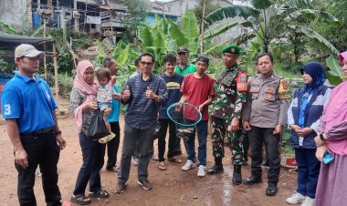 Babinsa Koramil 06-02/Bogor Selatan  Komsos dengan peternak pembesaran Ikan Lele dan ikan Nila