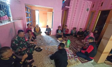Koramil 2204/Cikidang Gelar Kegiatan Komsos di Desa Cikarae Thoyibah