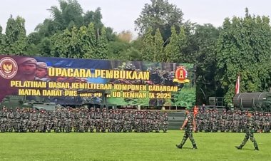 Serma Much Rochim Dampingi Dandim 0606/Kota Bogor Hadiri Upacara Pembukaan Pelatihan Dasar Kemiliteran Komponen Cadangan 2025