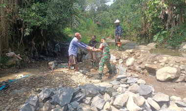 Koramil 2208/Nyalindung Hadiri Musyawarah Desa Khusus di Wangunreja