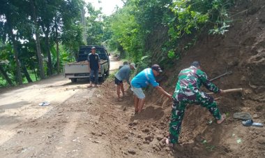 Koramil 2202/Plara Melaksanakan Karya Bhakti di Desa Cibuntu