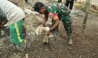 Koramil 2201/Cisolok Laksanakan Karya bakti di Wilayah Margalaksana